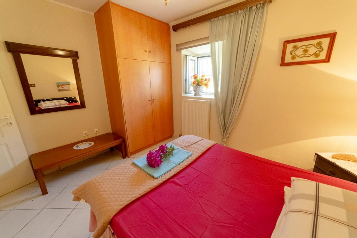 Krasa 2Bedroom Apartment Ágios Matthaíos Exterior foto